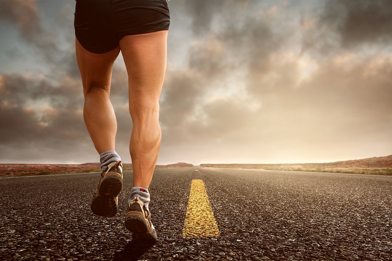Jogging Run Sport Jog Sporty Race  - kinkate / Pixabay